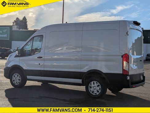 Used 2023 Ford E-Transit Medium Roof w/ Load Area Protection Package image 5
