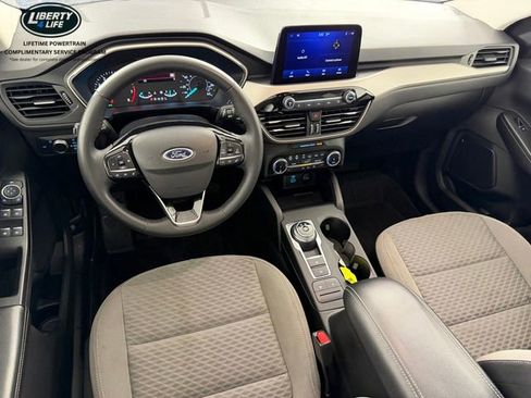 Used 2022 Ford Escape SE w/ Convenience Package FWD image 34