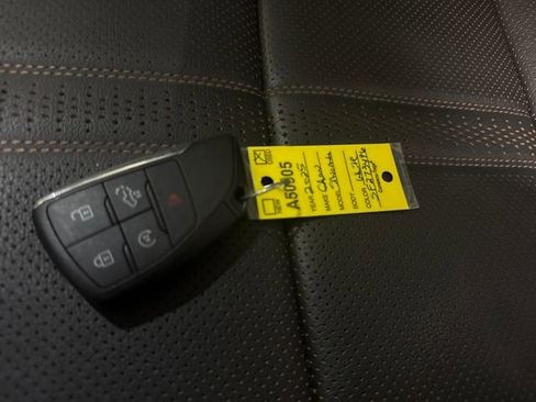 Used 2025 Chevrolet Silverado 3500 High Country w/ High Country Premium Package image 33