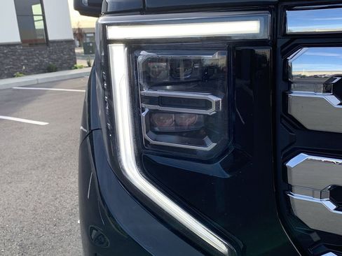 Used 2023 GMC Sierra 1500 Denali w/ Denali Reserve Package image 9