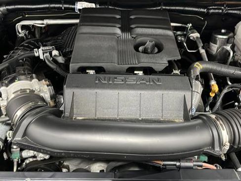 Used 2025 Nissan Frontier SL AWD/4WD image 26