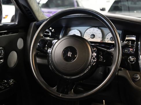 Used 2015 Rolls-Royce Ghost Base image 26