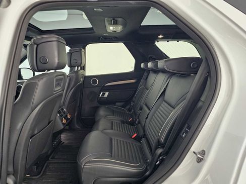 Used 2023 Land Rover Discovery HSE R-Dynamic image 16