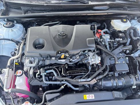 Used 2026 Toyota Camry SE FWD image 32