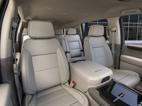 New 2026 GMC Yukon XL Denali AWD/4WD image 16