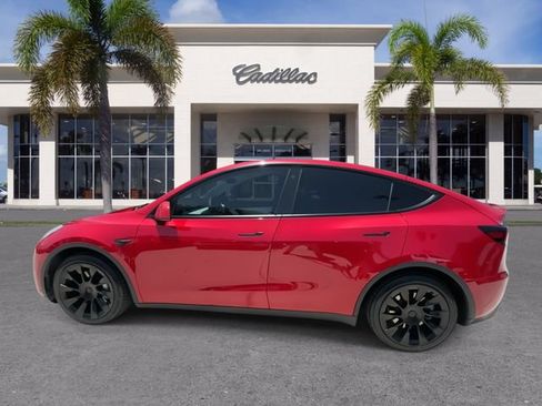 Used 2021 Tesla Model Y 2WD image 9