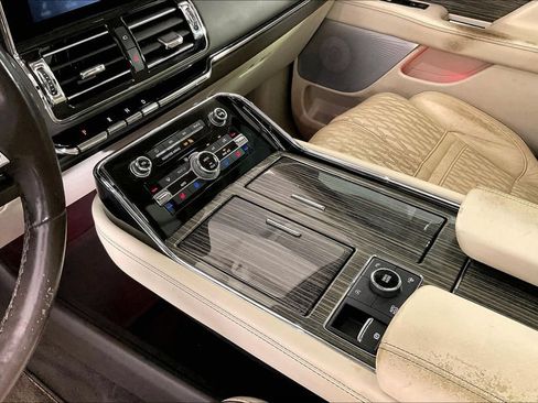 Used 2020 Lincoln Navigator Black Label AWD/4WD image 14