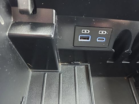 Used 2024 Toyota Tundra SR5 w/ SR5 Convenience Package image 33