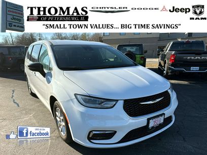 Used 2024 Chrysler Pacifica Touring-L