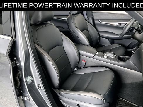 Certified 2025 INFINITI QX50 Luxe AWD/4WD image 9