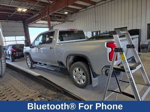 Used 2022 Chevrolet Silverado 3500 LTZ image 30