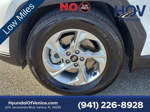 Certified 2024 Hyundai Tucson SEL FWD image 9