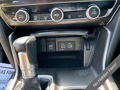 Used 2022 Honda Accord Sport image 30