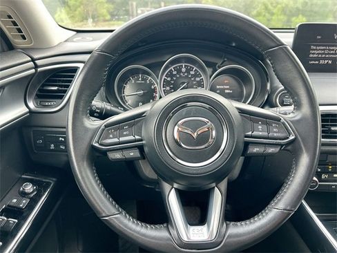 Used 2022 MAZDA CX-9 Touring w/ Touring Premium Package image 18