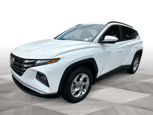 Used 2023 Hyundai Tucson SEL FWD image 4
