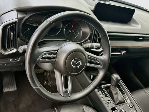 Used 2025 MAZDA CX-50 AWD 2.5 Hybrid w/ Premium Pkg image 18