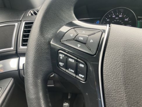 Used 2018 Ford Explorer Limited AWD/4WD image 24