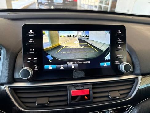 Used 2022 Honda Accord Sport image 31