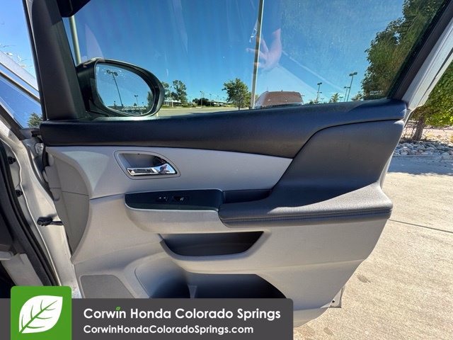 Used 2014 Honda Odyssey EX-L image 28