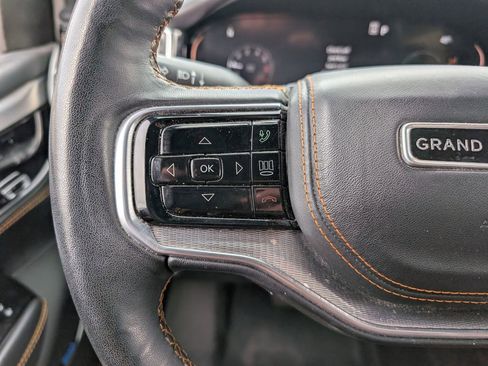 Used 2023 Jeep Grand Wagoneer L Series III image 27