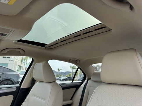 Used 2015 Volkswagen Jetta SE FWD image 30
