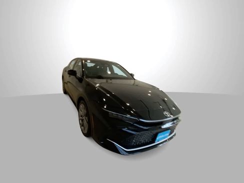 New 2026 Toyota Crown Limited image 2