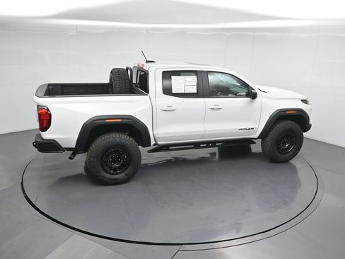 Used 2024 GMC Canyon AT4X w/ AT4X AEV Edition AWD/4WD image 40