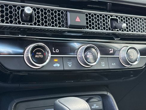 Used 2024 Honda Civic Sport image 25