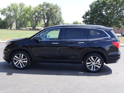 Used 2016 Honda Pilot Touring image 9