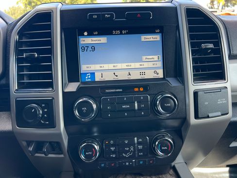 Used 2019 Ford F250 Lariat w/ Lariat Value Package image 16