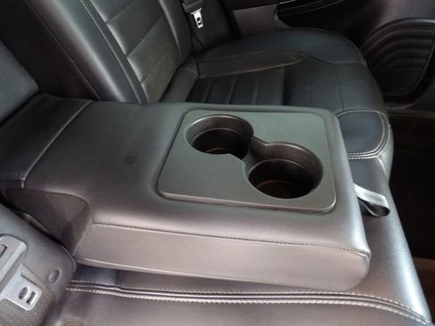 Used 2013 Ford Taurus SHO AWD/4WD image 10