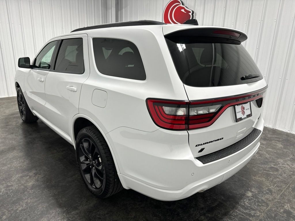 Used 2023 Dodge Durango GT w/ Blacktop Package AWD/4WD image 8