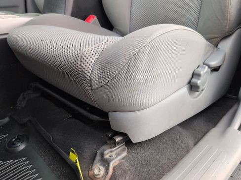 Used 2012 Toyota Tacoma 4x4 Double Cab image 18