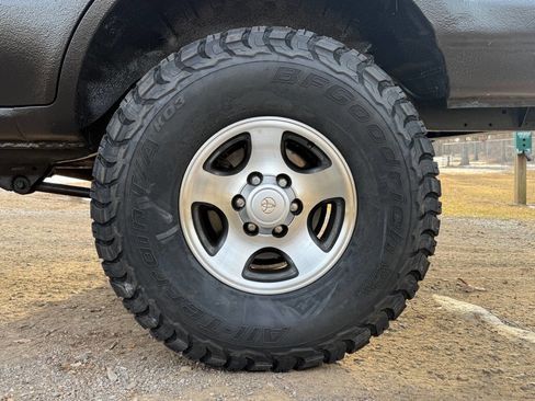 Used 1996 Toyota Land Cruiser image 19