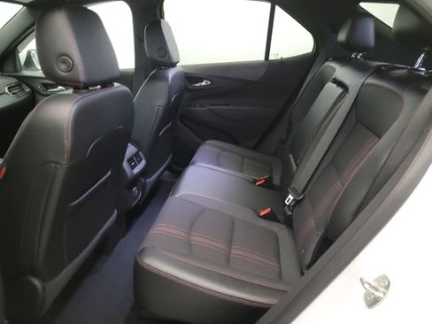 Used 2023 Chevrolet Equinox RS w/ LPO, Floor Liner Package FWD image 18