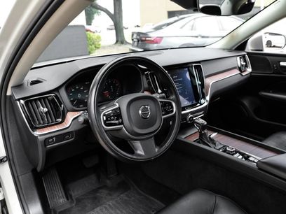 Used 2019 Volvo S60 T5 Momentum w/ Multimedia Package
