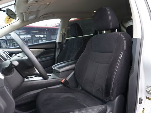 Used 2018 Nissan Murano S FWD image 22