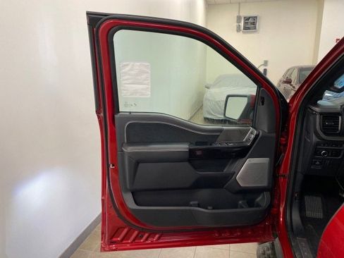 New 2023 Ford F150 Lightning Platinum image 26