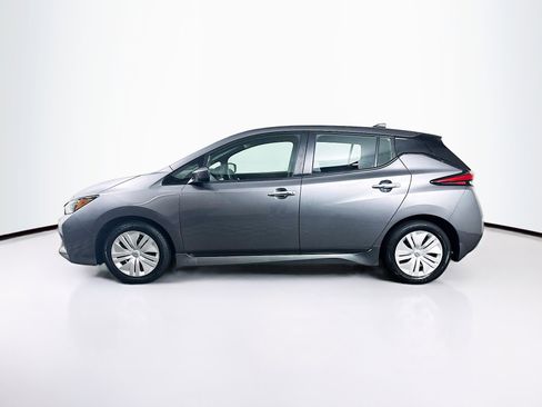 Used 2023 Nissan Leaf S image 4