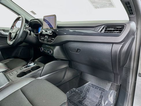 Used 2025 Ford Escape ST-Line AWD/4WD image 28