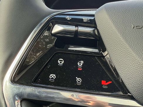 New 2025 Cadillac Escalade IQ Luxury 1 image 17