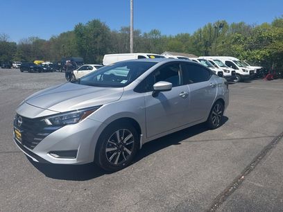 Used 2025 Nissan Versa SV w/ Trunk Package