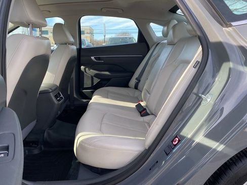 Used 2020 Hyundai Sonata Limited image 13