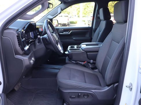 Used 2023 GMC Sierra 1500 Elevation w/ LPO, Elevation Black Package AWD/4WD image 5