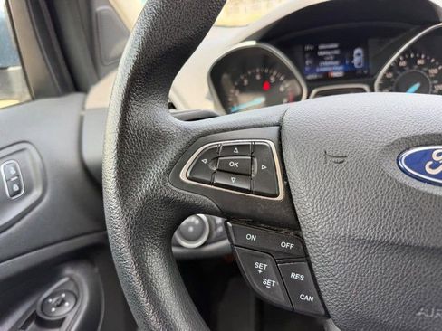 Used 2019 Ford Escape SE AWD/4WD image 10