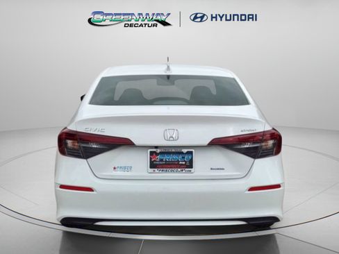 Used 2025 Honda Civic Sport image 6