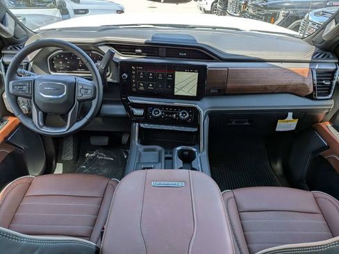 New 2026 GMC Sierra 2500 Denali Ultimate AWD/4WD image 13