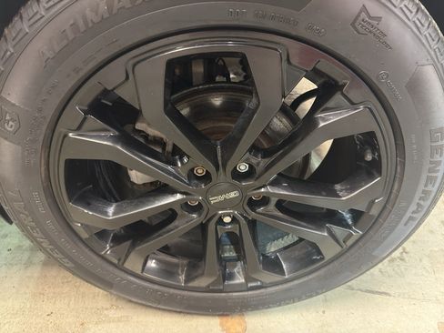 Used 2019 GMC Terrain SLT w/ Preferred Package FWD image 37