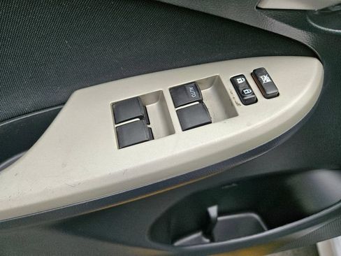 Used 2013 Toyota Corolla S FWD image 13