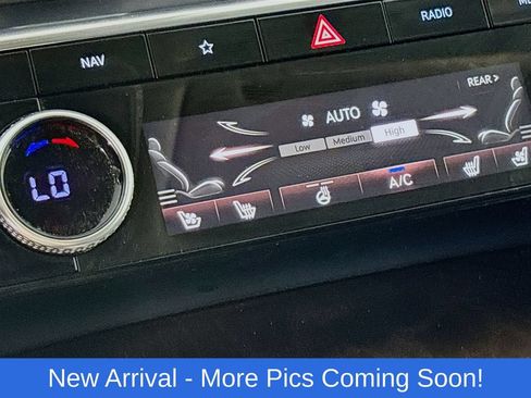 Used 2024 Genesis GV80 3.5T AWD/4WD image 19
